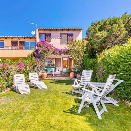 Villetta A Schiera Caprifogli Baja Sardinia Eksteriør billede